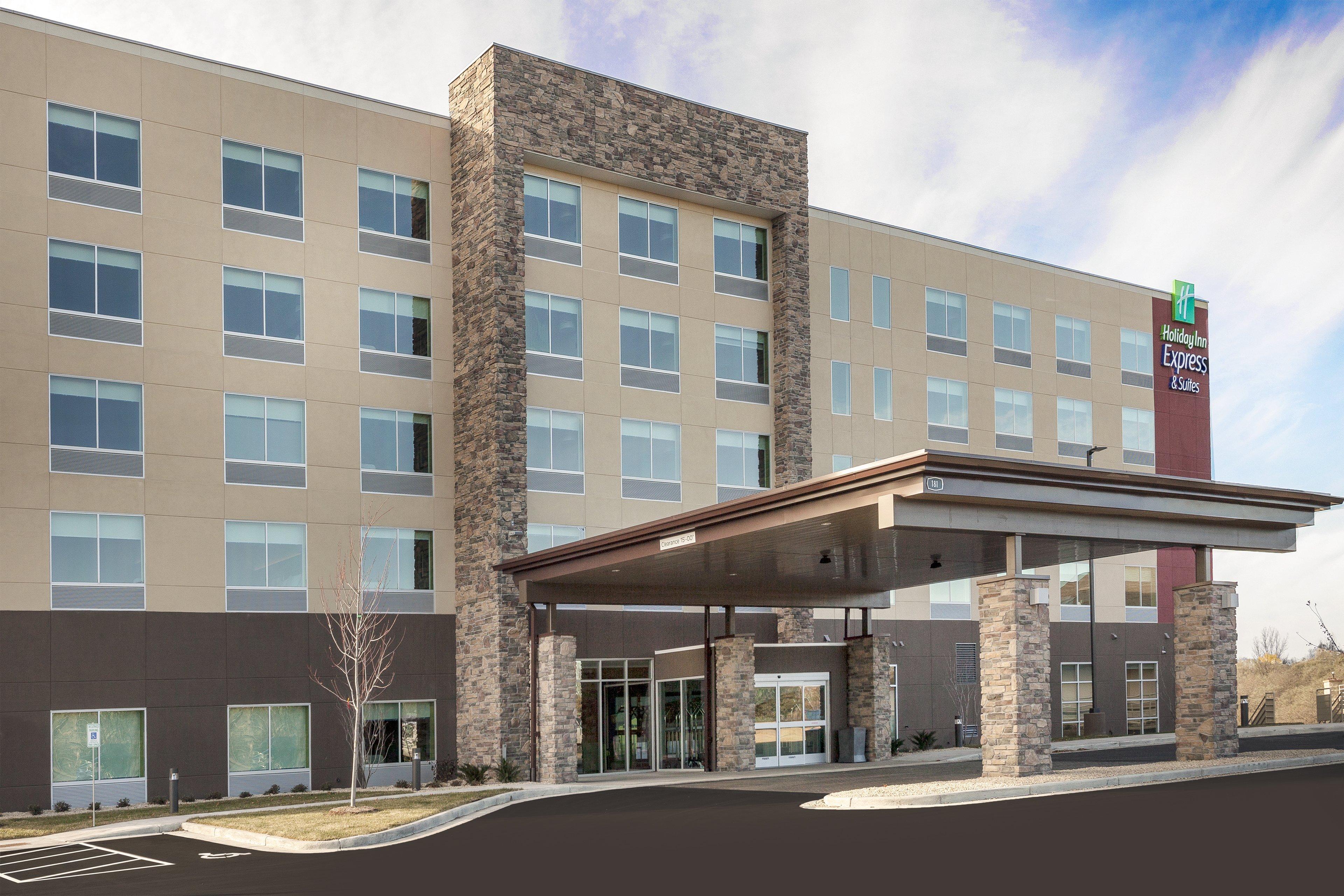 Holiday Inn Express & Suites - Hudson I-94 By Ihg Zewnętrze zdjęcie